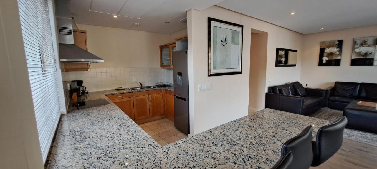 V&A Waterfront Marina Family Apartment 201 Altmore Cape Town Exterior photo