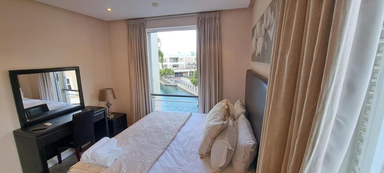V&A Waterfront Marina Family Apartment 201 Altmore Cape Town Exterior photo